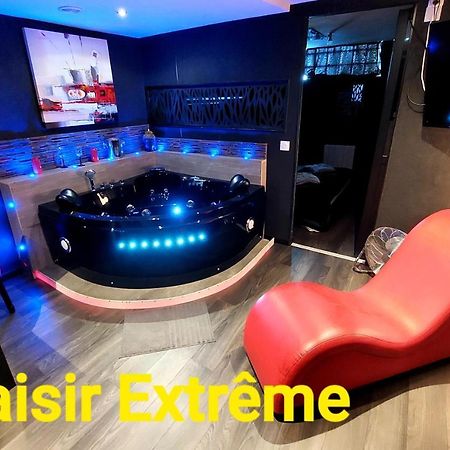 Plaisir Extreme Apartman Roanne Kültér fotó